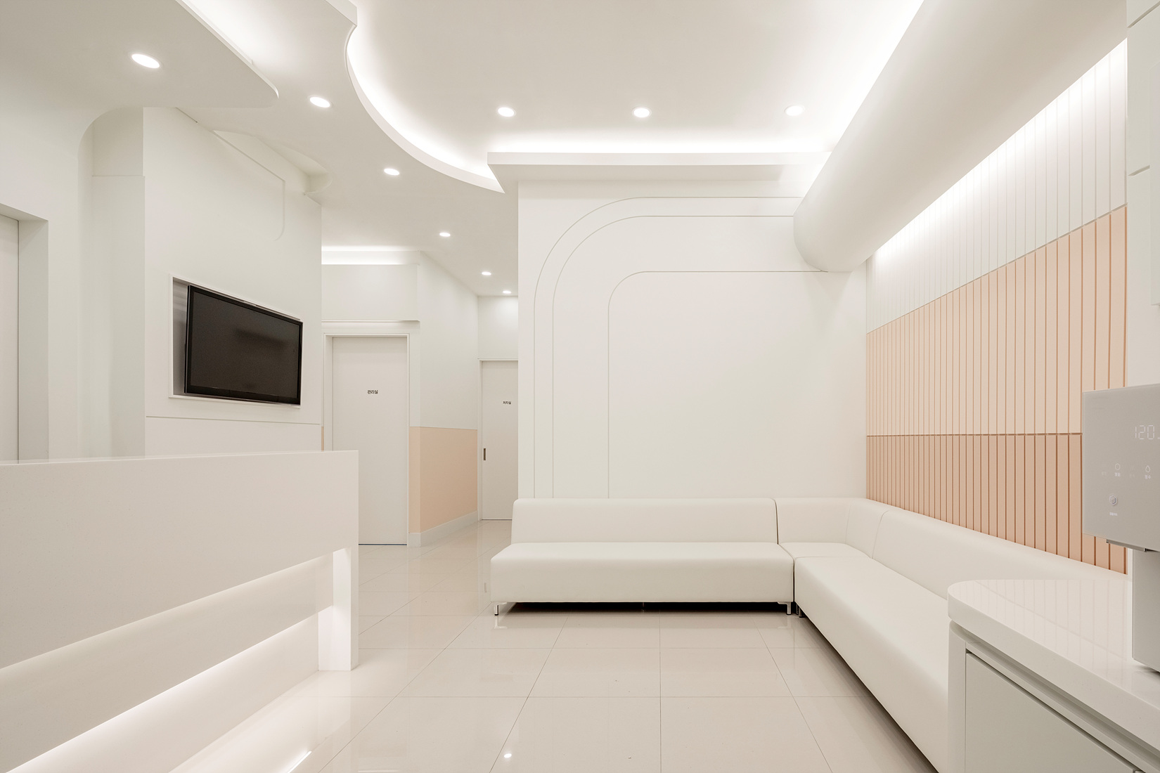 Well Skin Clinic Waiting area